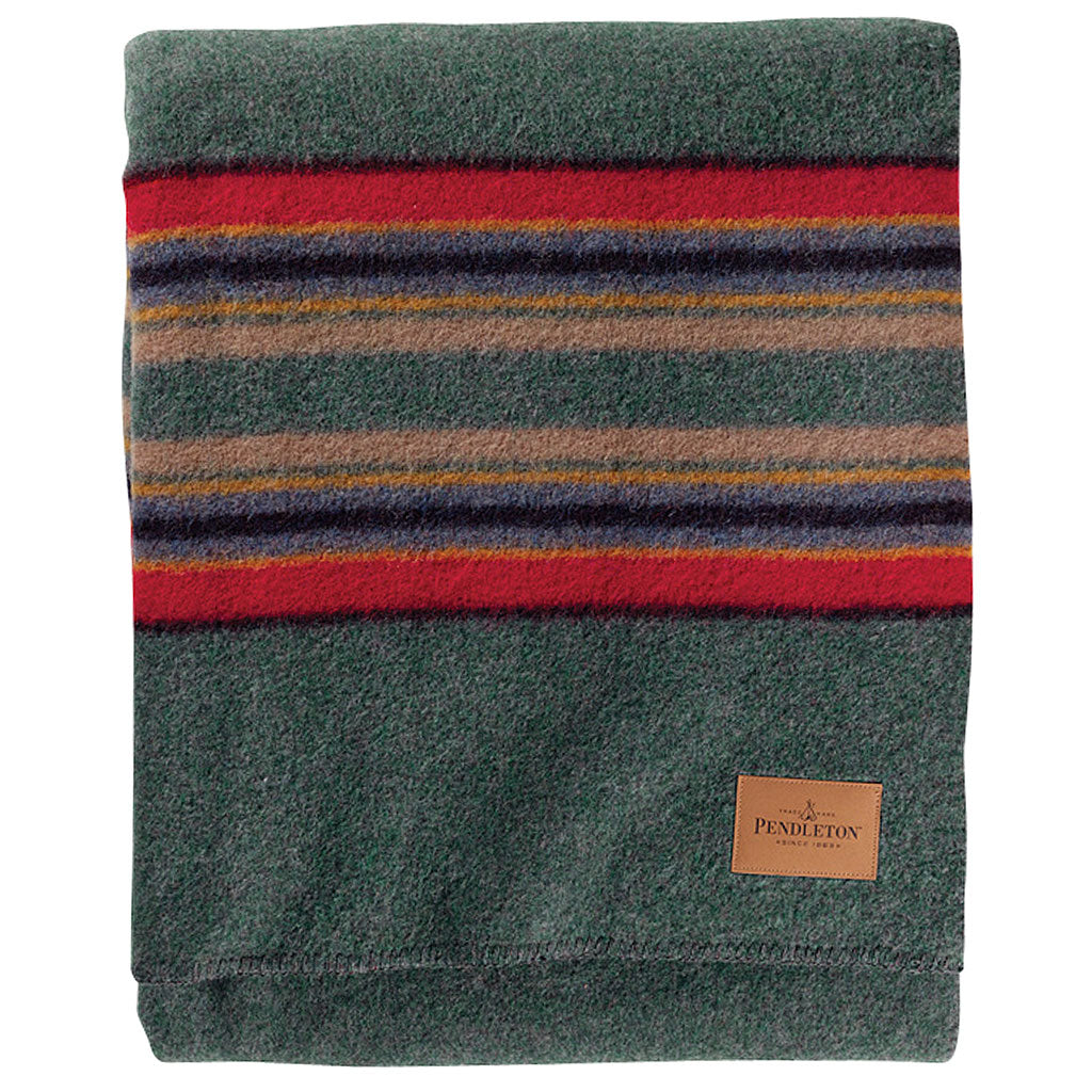 Pendleton Yakima Camp Blanket: Green Heather